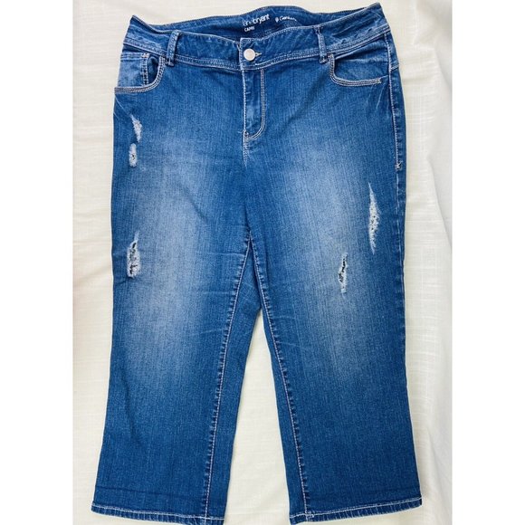 Lane Bryant Genius Fit Capris Womens 16 Distressed Mid Rise Medium Wash Big Butt - Picture 1 of 5